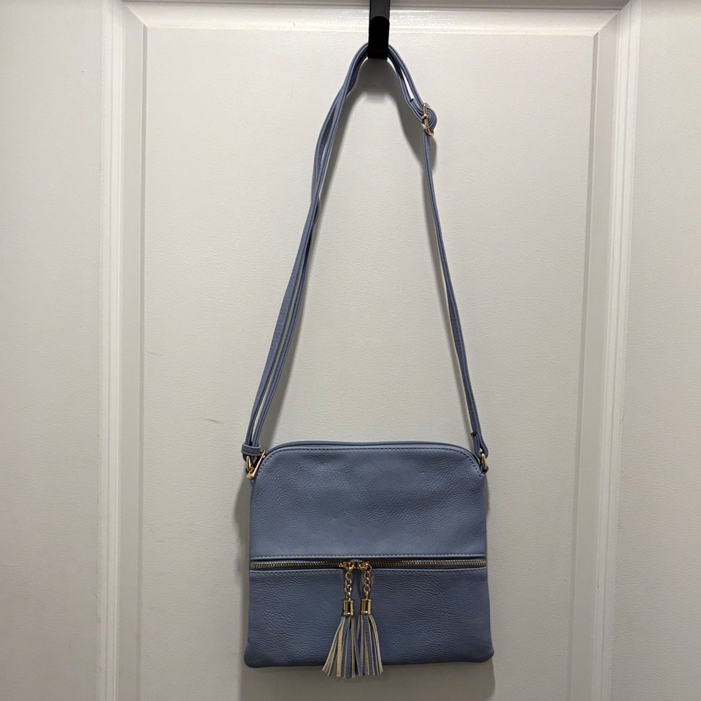 Elegant Blue Crossbody Bag